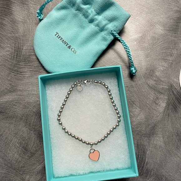 Brand new Tiffany’s Braclet and necklace worn twice. Got for Christmas 2021 - Picture 1 of 2